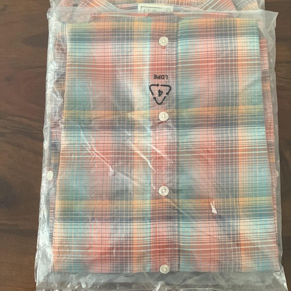 L.L. Bean SunSmart Cool Weave Short Sleeve Shirt in Russet Clay/Sea Green - Picture 9 of 11